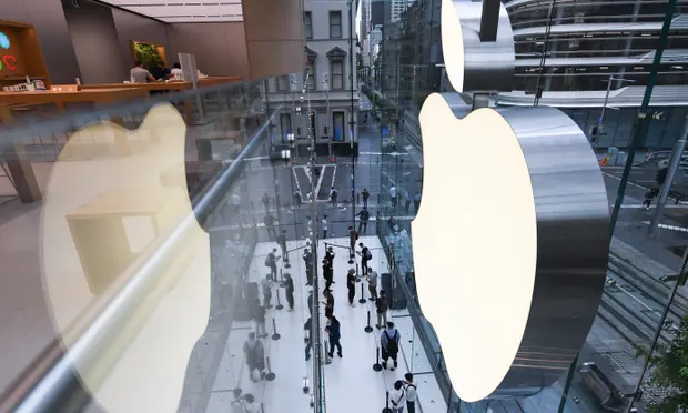 Bully in a cheap suit’: Apple agrees to negotiate with Australian staff after union showdown