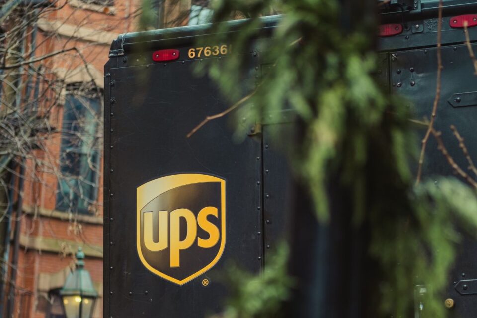 UPS driver accused of stealing packages containing iPhones