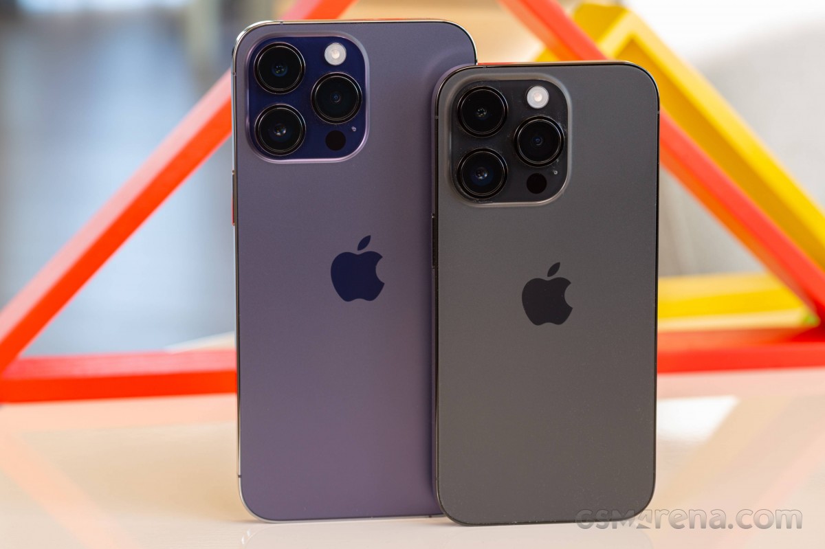 Apple targets 25% Indian production share, government official reveals