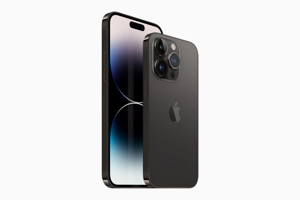 Apple fixes flashing horizontal line bug on iPhone 14 Pro with iOS 16.3