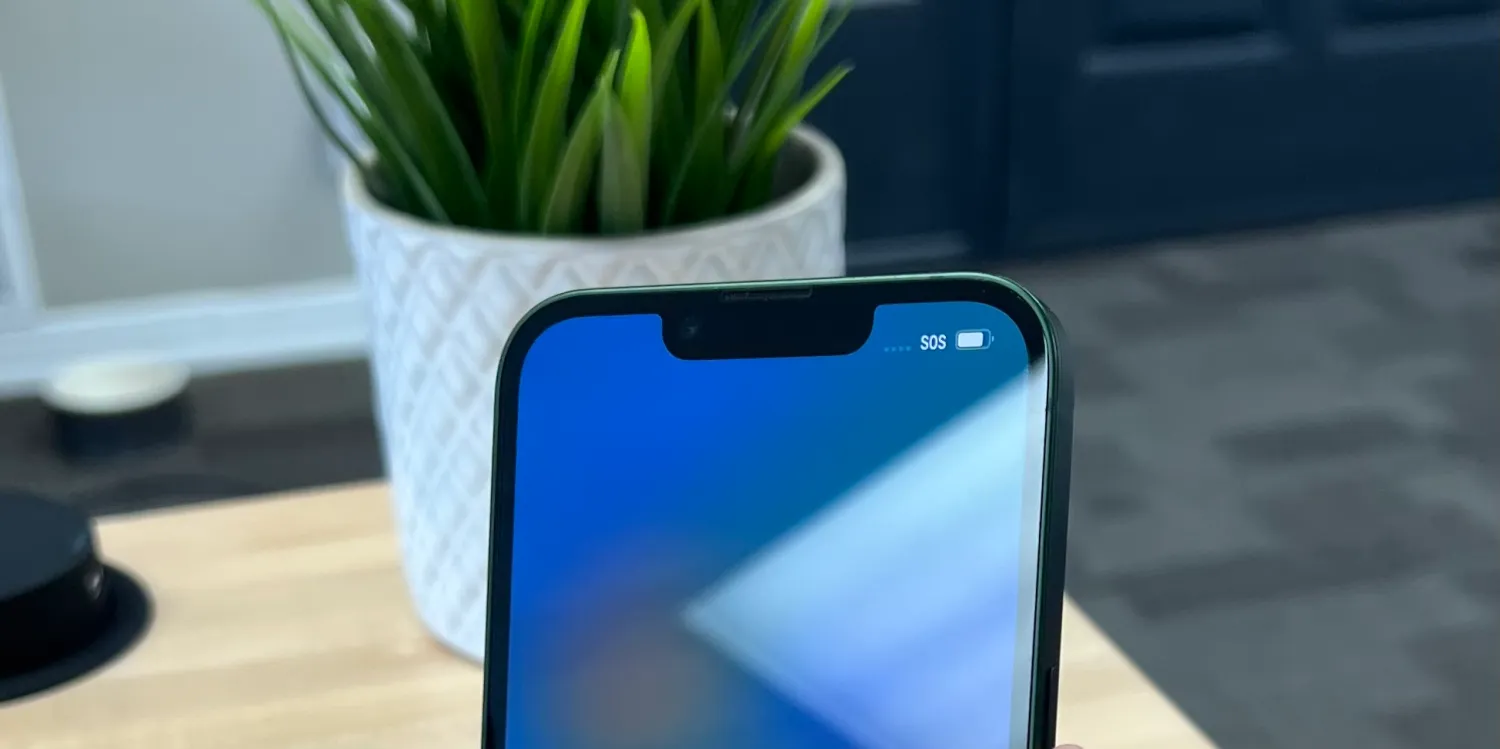 iPhone SOS and what it means when your carrier info disappears