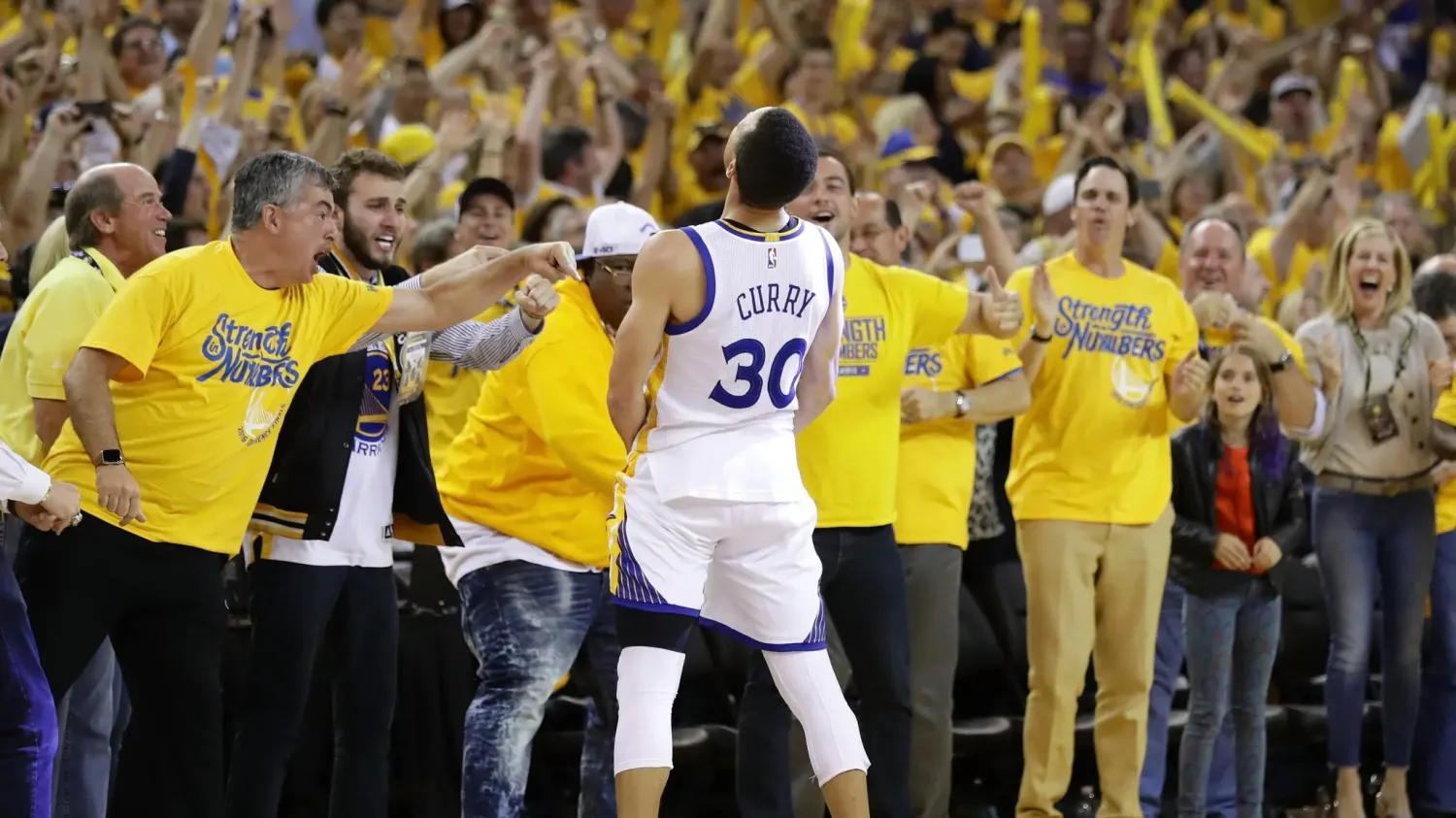 Apple undecided on whether it will bid for NBA streaming rights, new report says