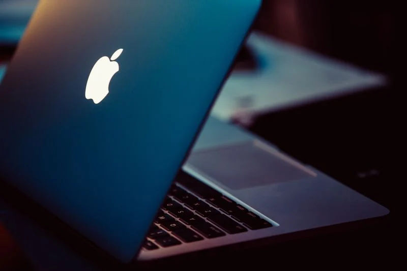 Apple to Launch 'Low-Cost' MacBook Series Next Year to Rival Chromebooks