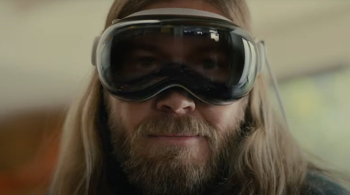 Apple Vision Pro Makes a Striking Debut in Latest Ad Campaign