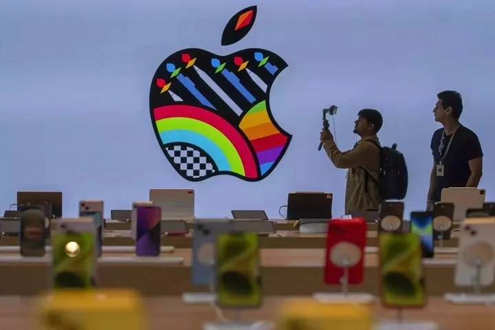 Apple confirms AI features coming to iPhones this year