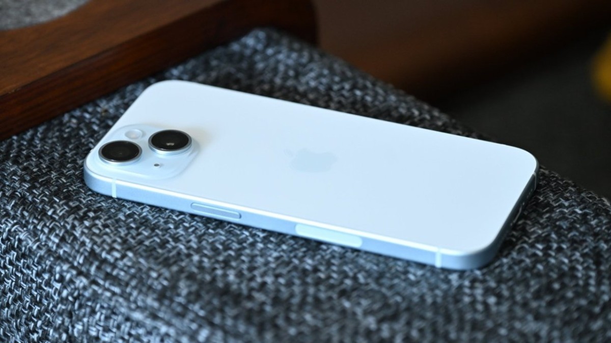  Iranian stars entangled in a $35 million iPhone fraud