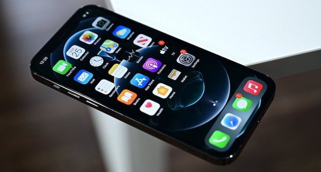  iPhone 17 Series to Feature Always-On and 120Hz ProMotion Displays, Shifting High-End Features to Base Models