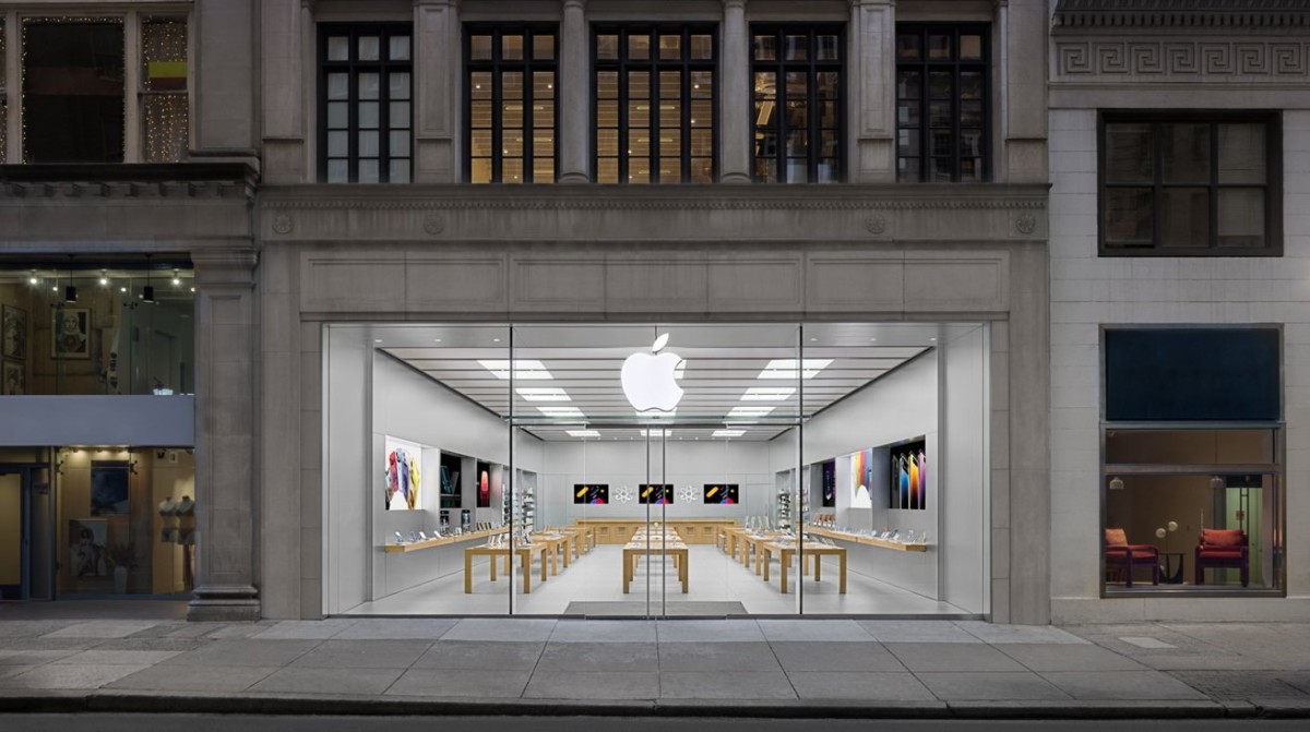 Exploits and Exploitations: Apple Products at the Crossroads of Crime and Innovation
