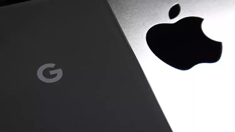 Strategic Alliance: Apple and Google's AI Venture Promises to Revolutionize Smartphones