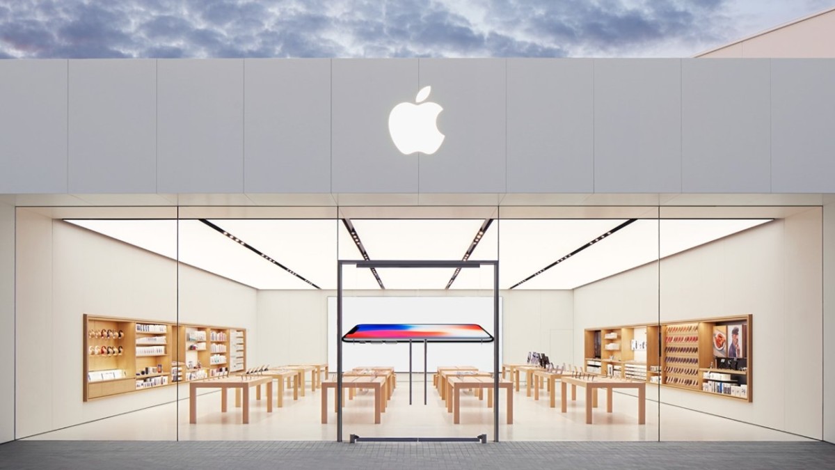 Crackdown on Counterfeit Apple Products: A Global Fraud Operation Unveiled