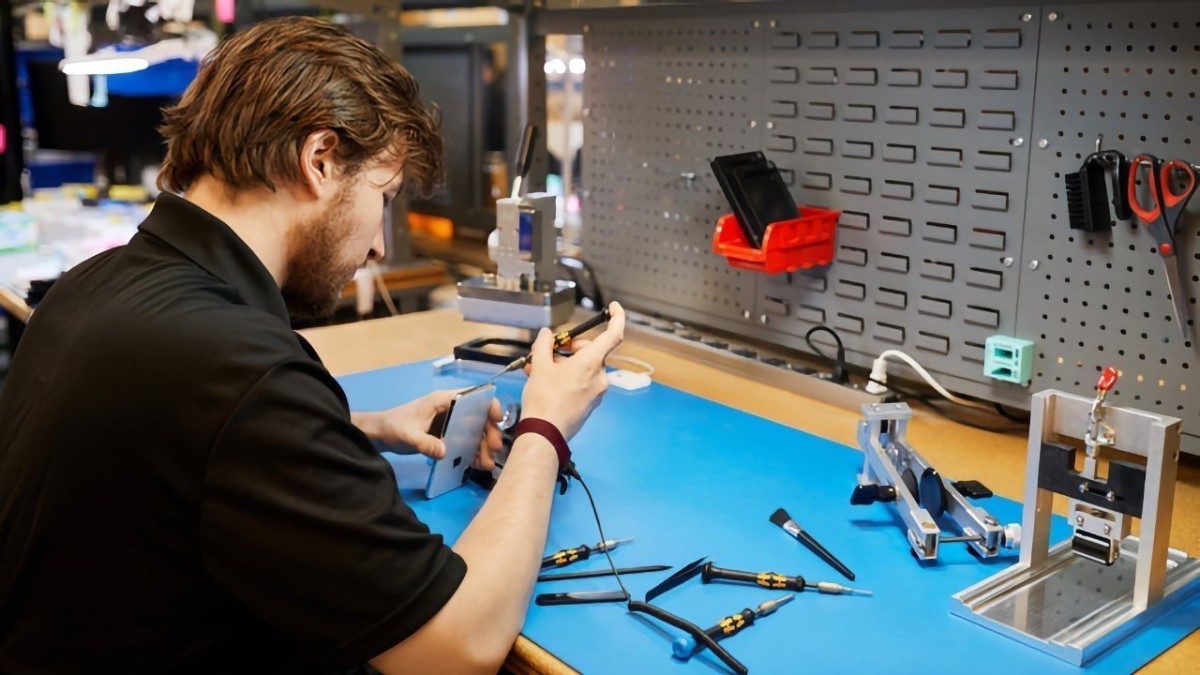 Oregon Breaks New Ground with Landmark Right-to-Repair Law, Challenging Tech Giant's Restrictions