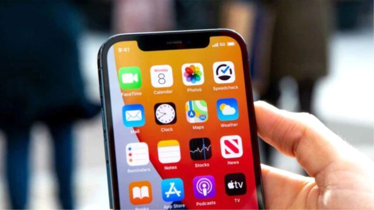  Apple Seeks Higher Revenue with AI-Driven Ad Technology
