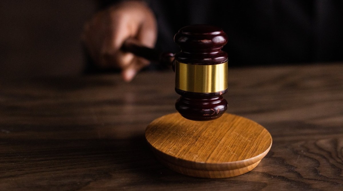 Apple Takes Legal Action Against Former Engineer Over Confidential Leaks