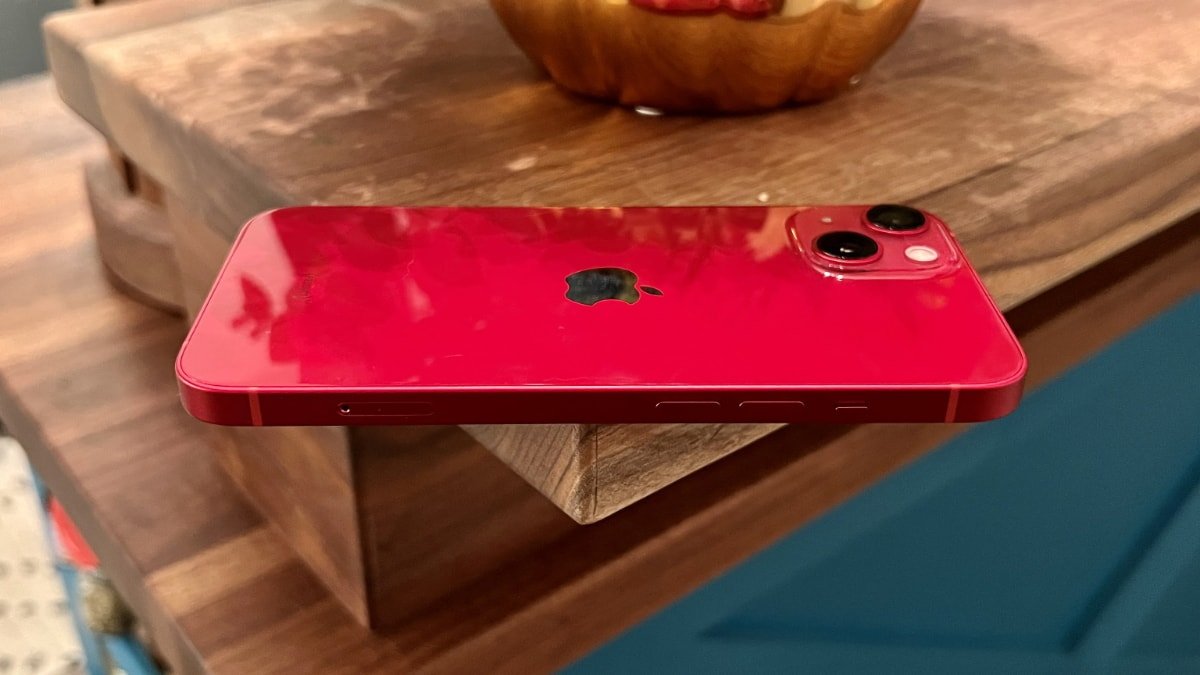 Apple's Revenue Boost: High Storage iPhone Models Lead the Way