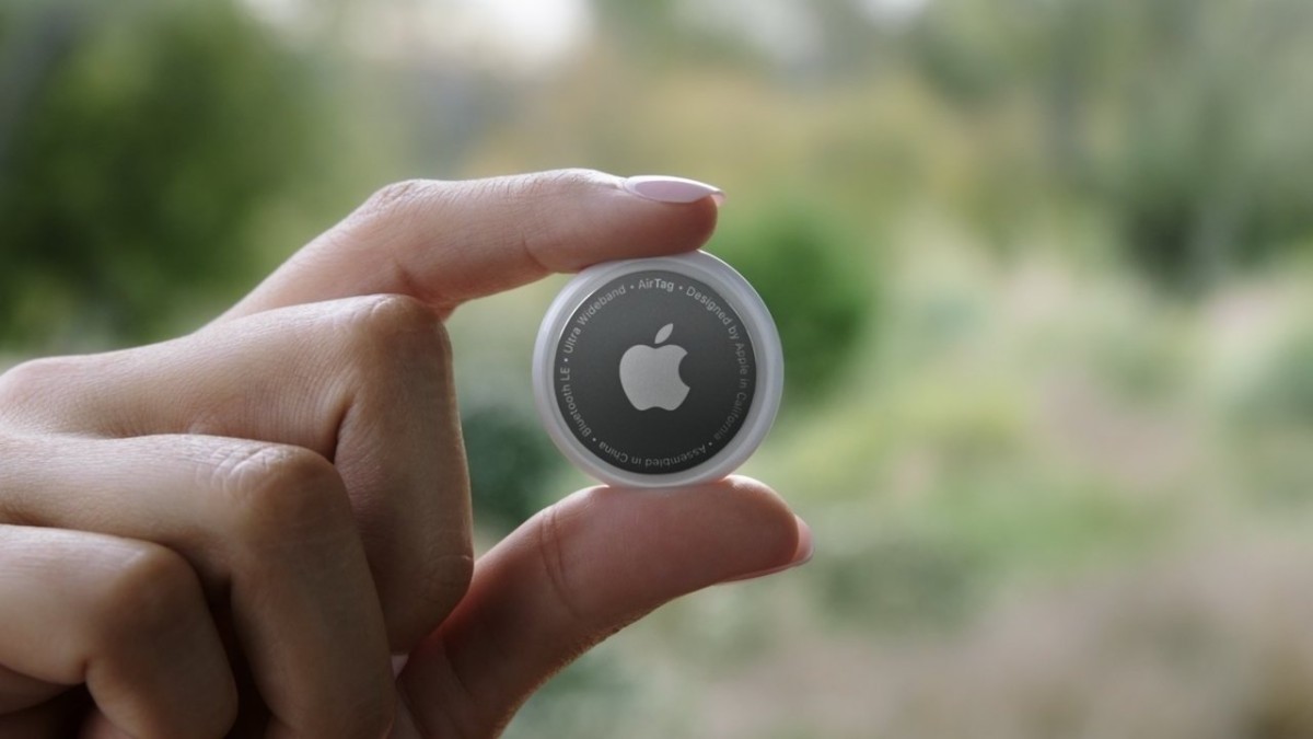 Protecting Privacy: Apple and Google Unite Against Stalking with Anti-Tracker Standard in iOS 17.5