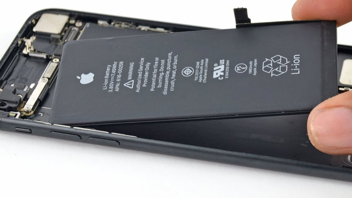 iPhone 16 Pro Max to Feature Enhanced Battery Life with New Design