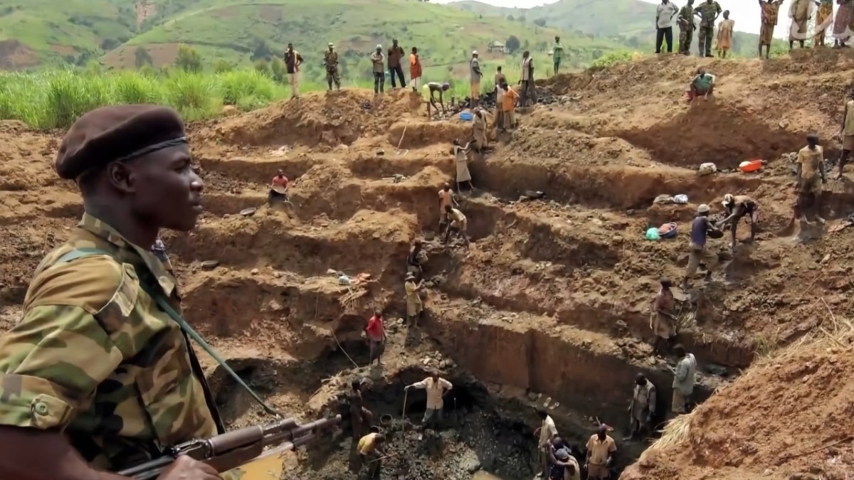 Apple Faces Accusations from Congo Over Conflict Minerals